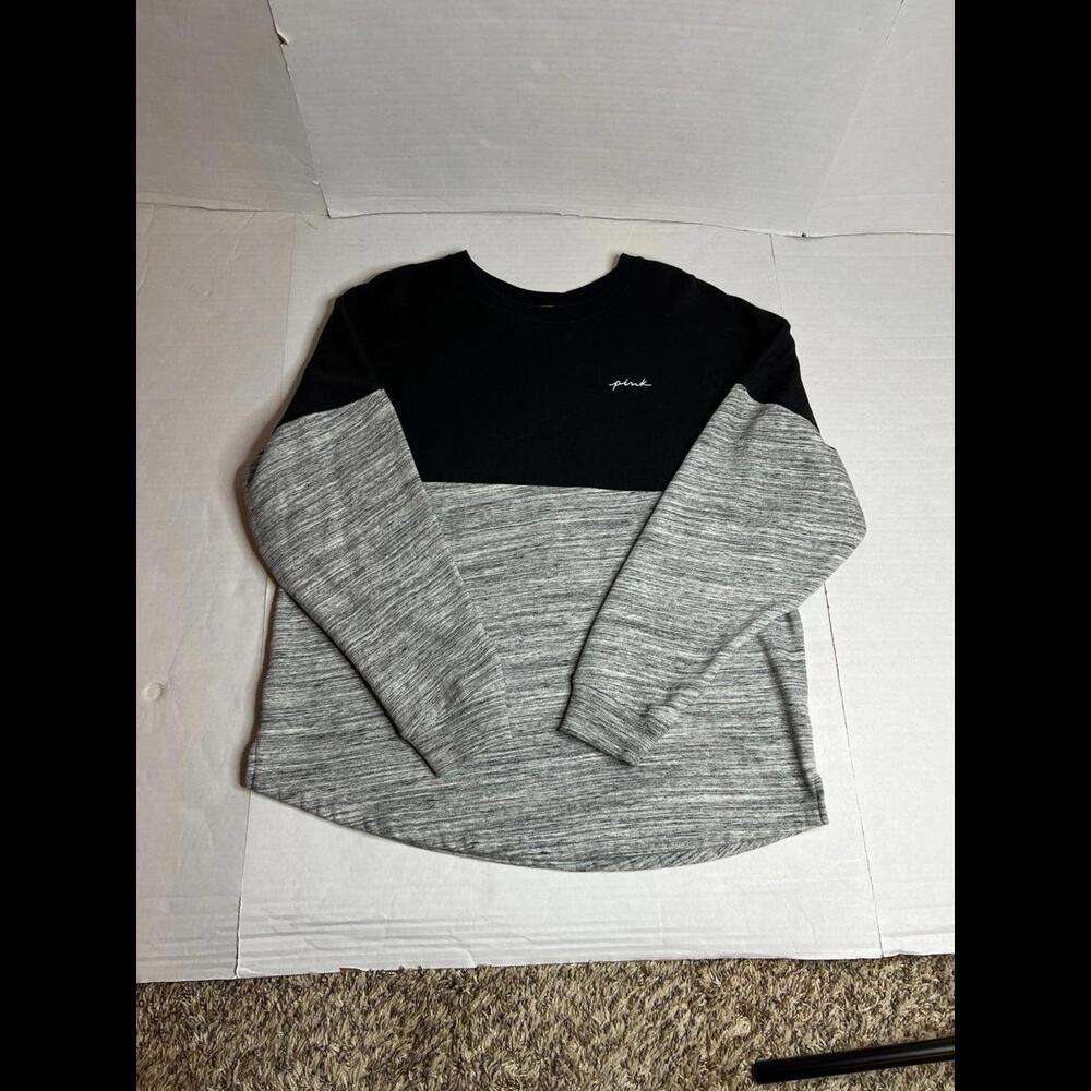 Pink Love Pink Black and Gray‎ Womens Crewneck Sz Medium